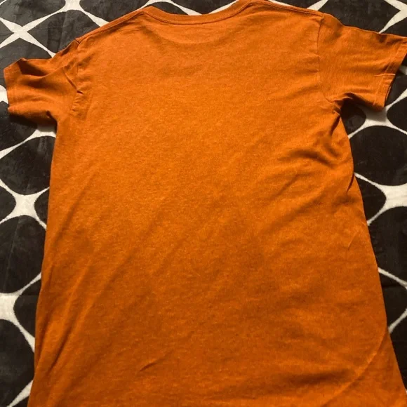 Seasons Change Shirt Womens Medium Orange Outdoor Graphic Print Jesus Stays Same - Picture 4 of 4